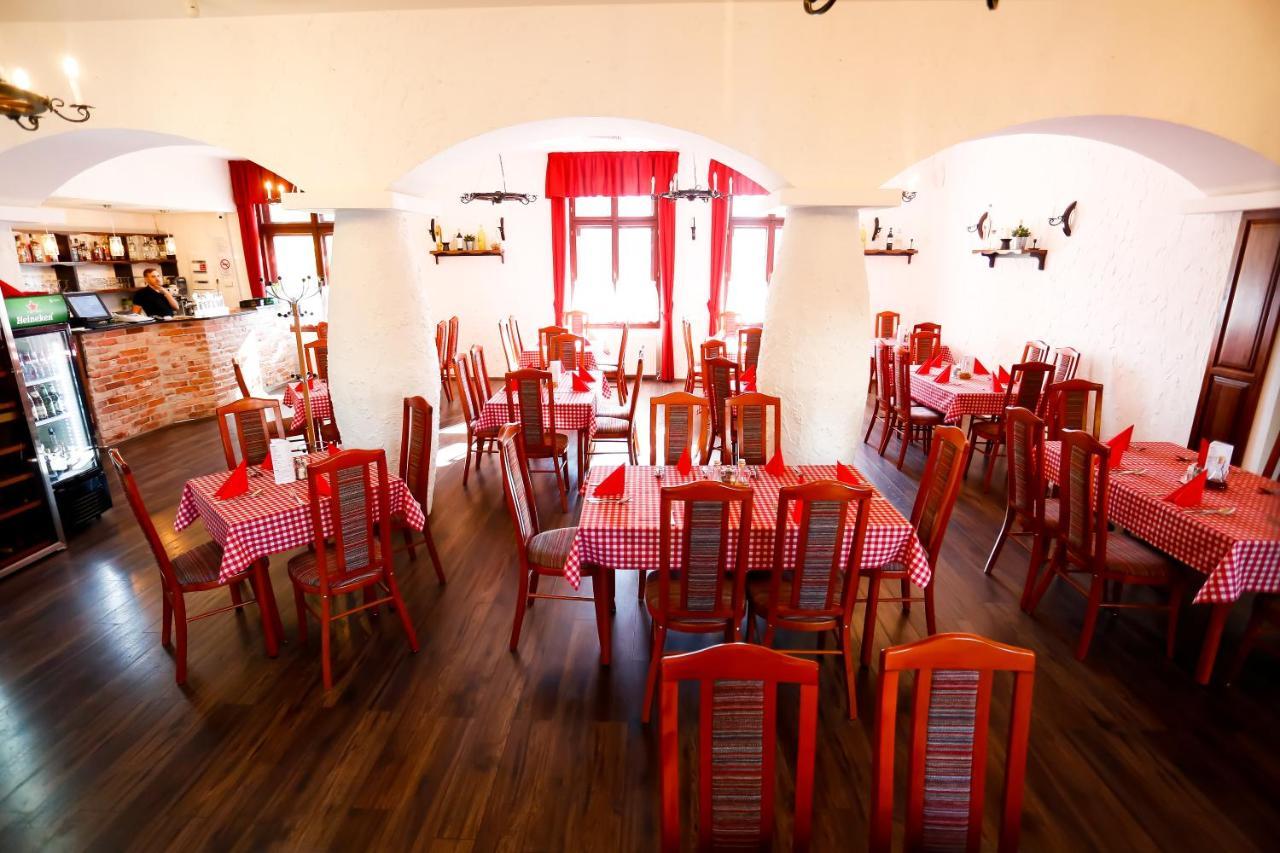 Bed and Breakfast Un Pizzico Di Italiano Etterem Es Panzio Nyíregyháza Exteriér fotografie